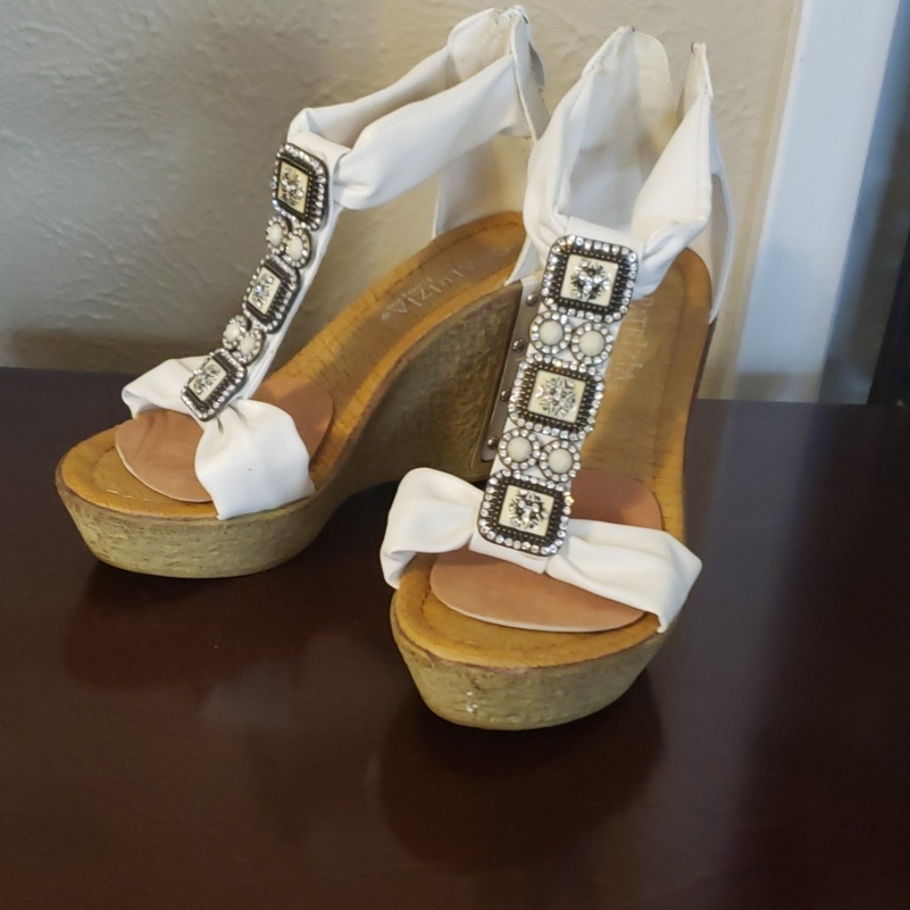 Patrizia Spring Step Wedges